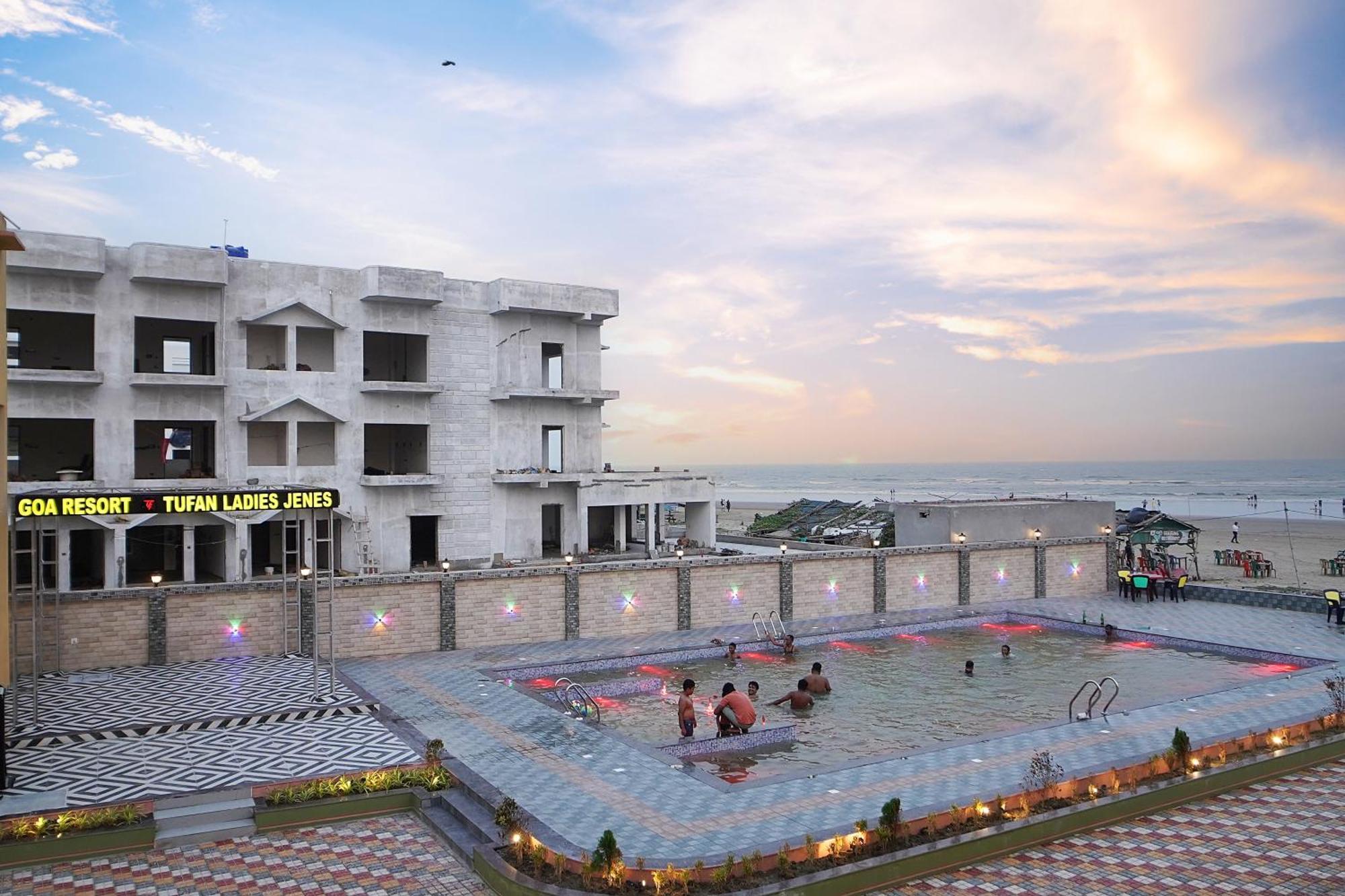 Goa Beach Resort On Beach Мандармони Екстериор снимка