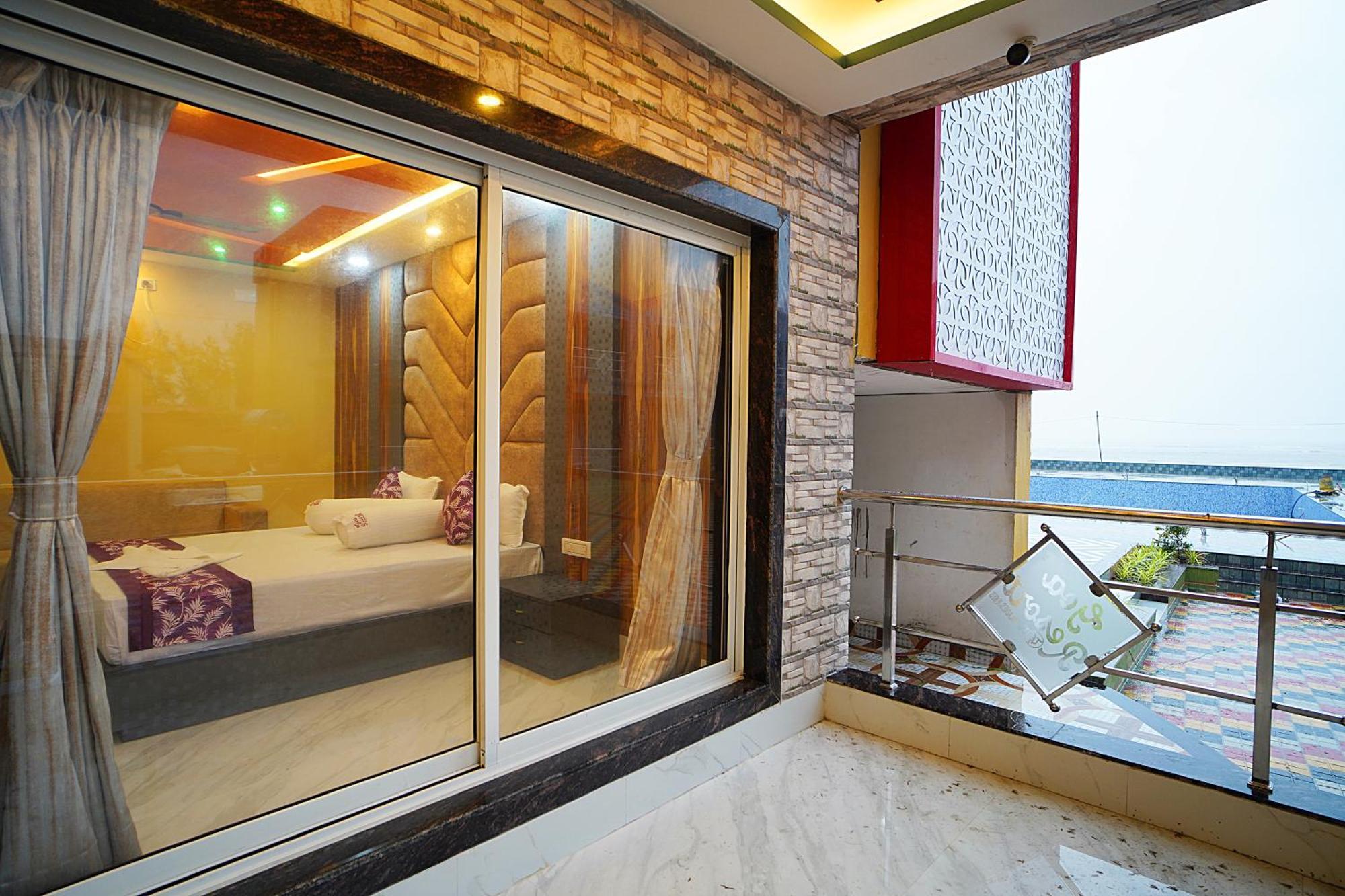 Goa Beach Resort On Beach Мандармони Екстериор снимка